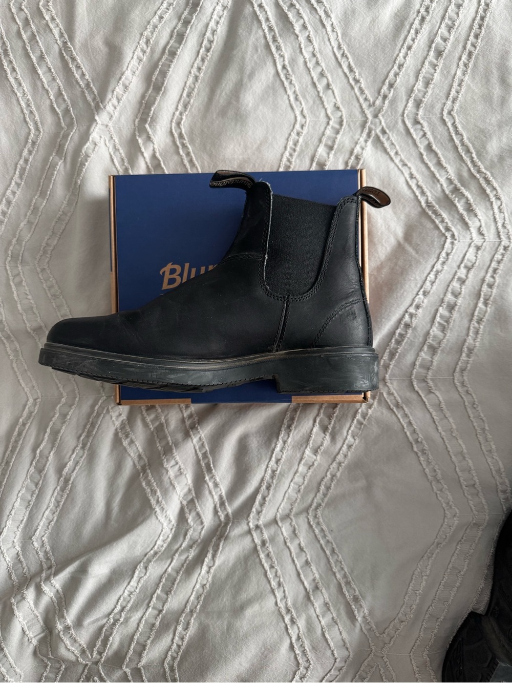 Blundstone Black Leather Chelsea Boot